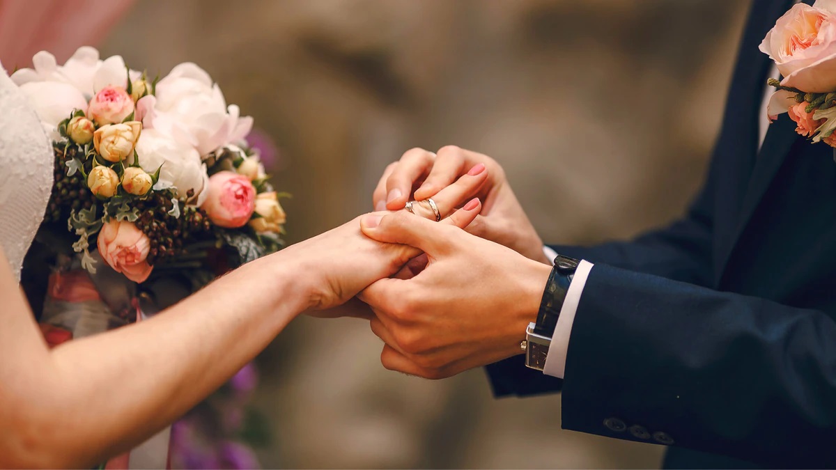 عبارات تهنئة زواج للعريس