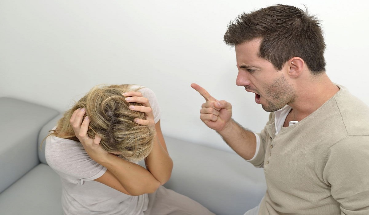 كيفية التعامل مع الزوج الذي يهدد بالطلاق